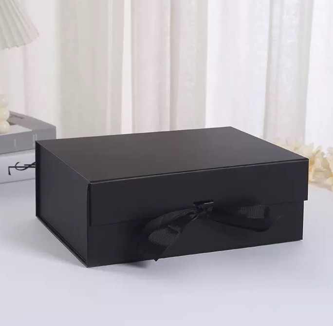 Хайрцаг эвхэгддэг 223392 хар 34*25*12.5см