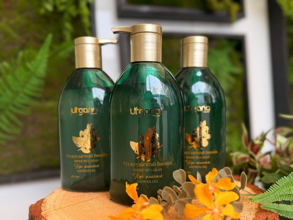 Гуужуулагчтай биеийн шингэн саван 470мл/ нэрс жимстэй