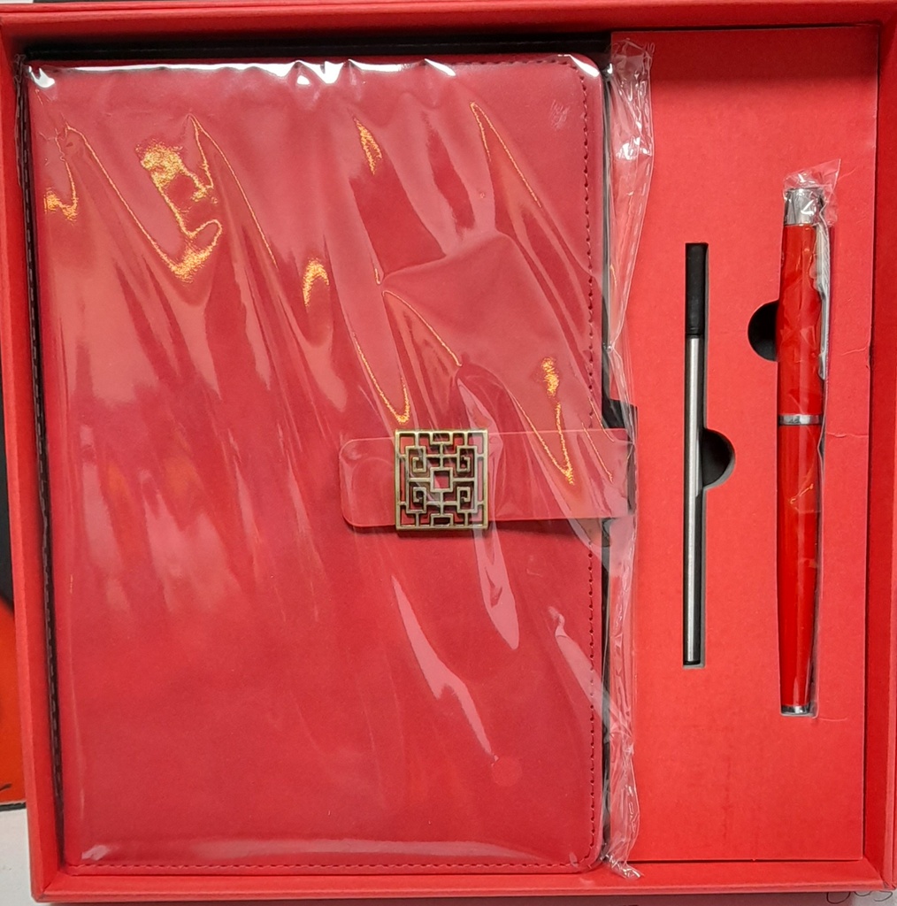 Бэлгийн сет 4-тэй улаан, бал, запас, А5 дэвтэртэй 0600620